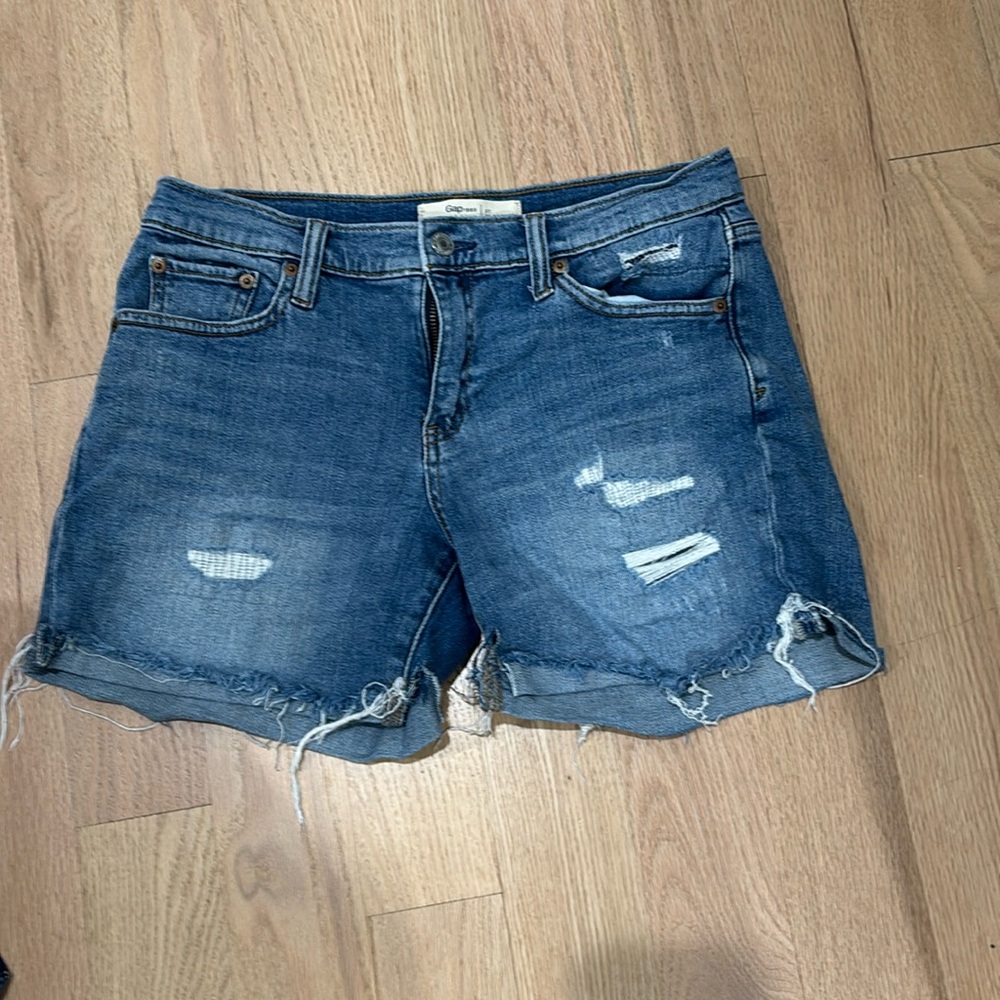 Gap 1969 denim shorts